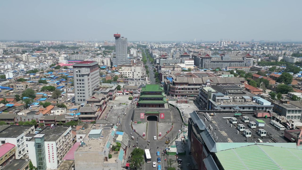 航拍开封鼓楼广场