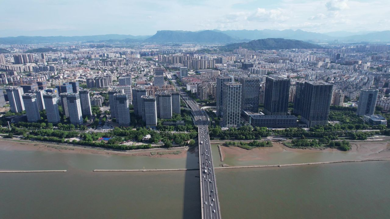 福建福州闽江风光桥梁交通航拍