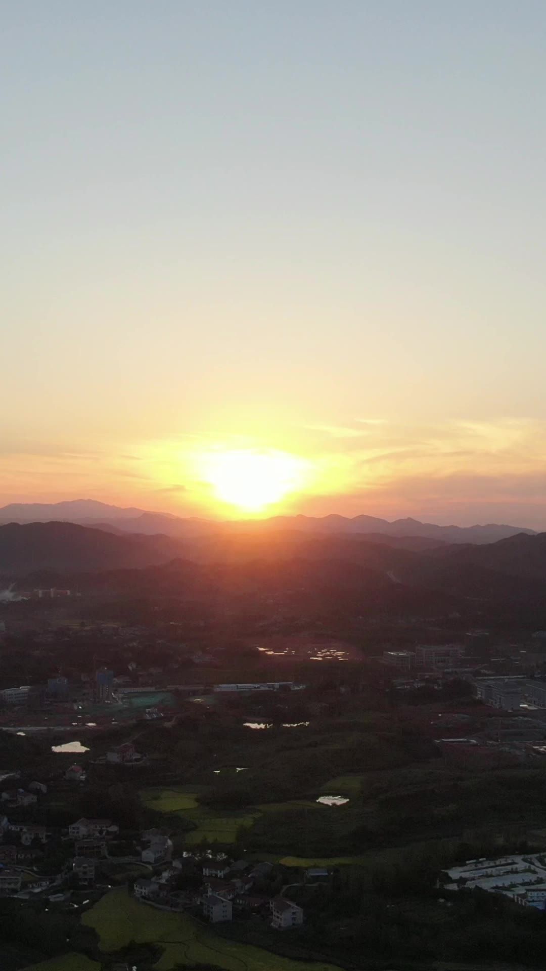 旅游景区贵州青岩日落晚霞竖屏 