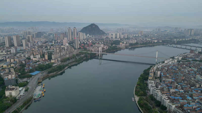 航拍广西柳州城市风光