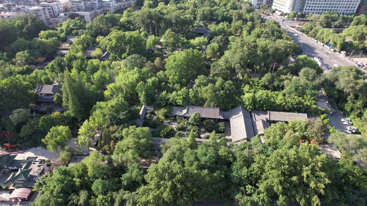山东济南趵突泉5A景区航拍 