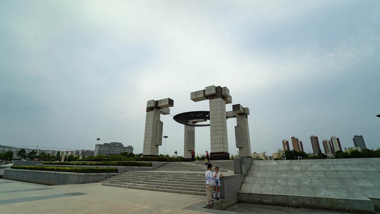 城市广场的现代美感