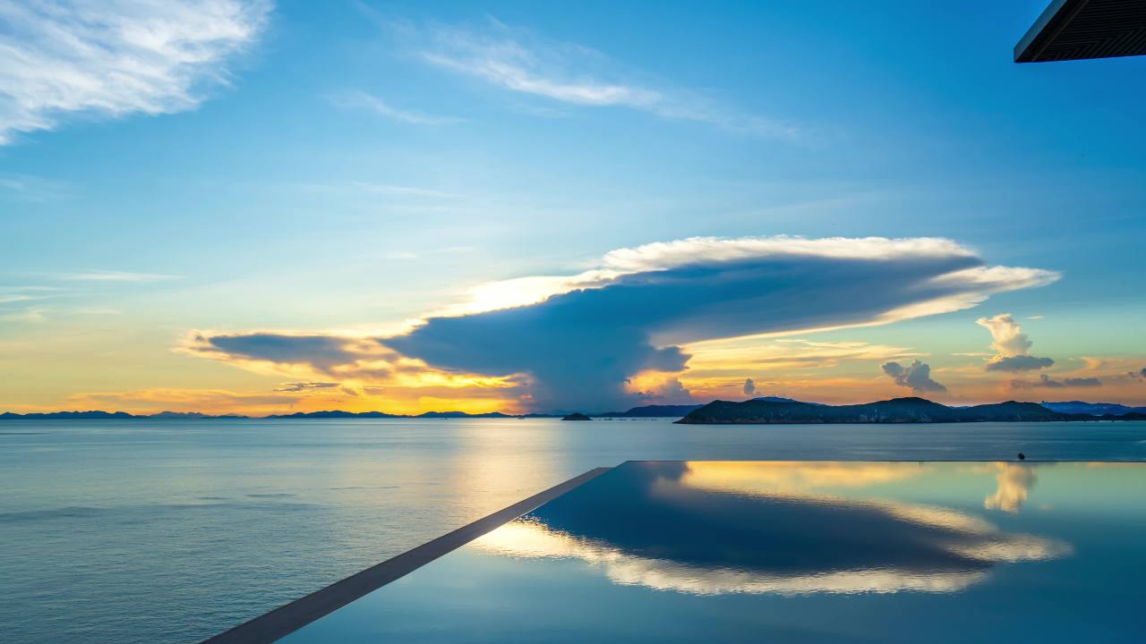东澳岛海上风景与晚霞