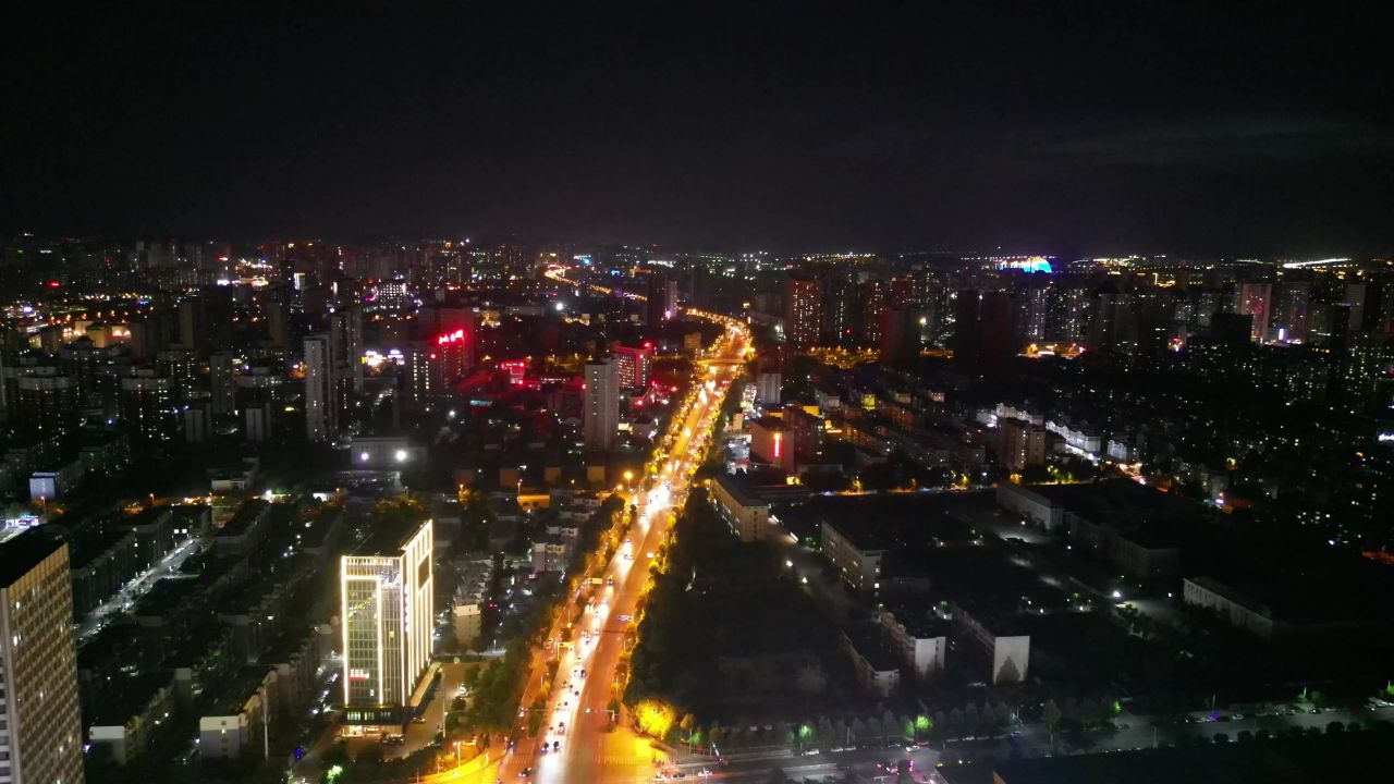  航拍山东泰安城市夜景