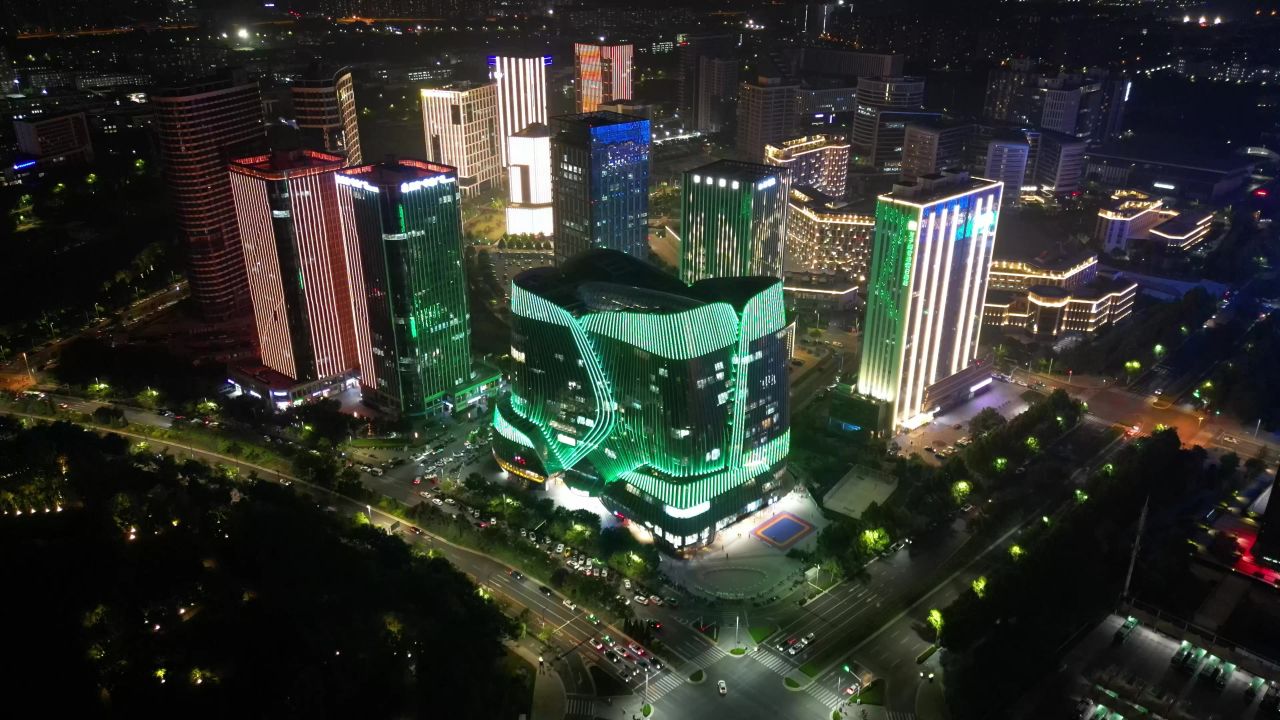  航拍河南郑州龙子湖金融中心夜景