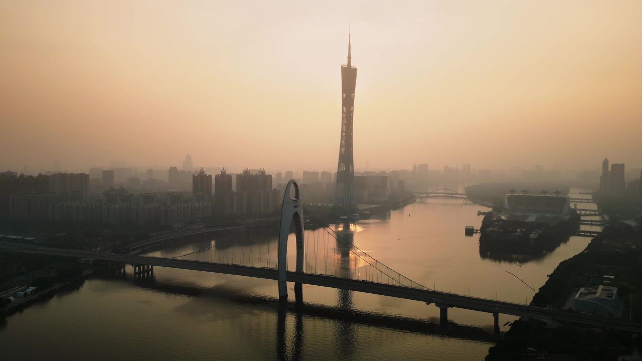 4K航拍黄昏日落广州塔小蛮腰珠江猎德大桥