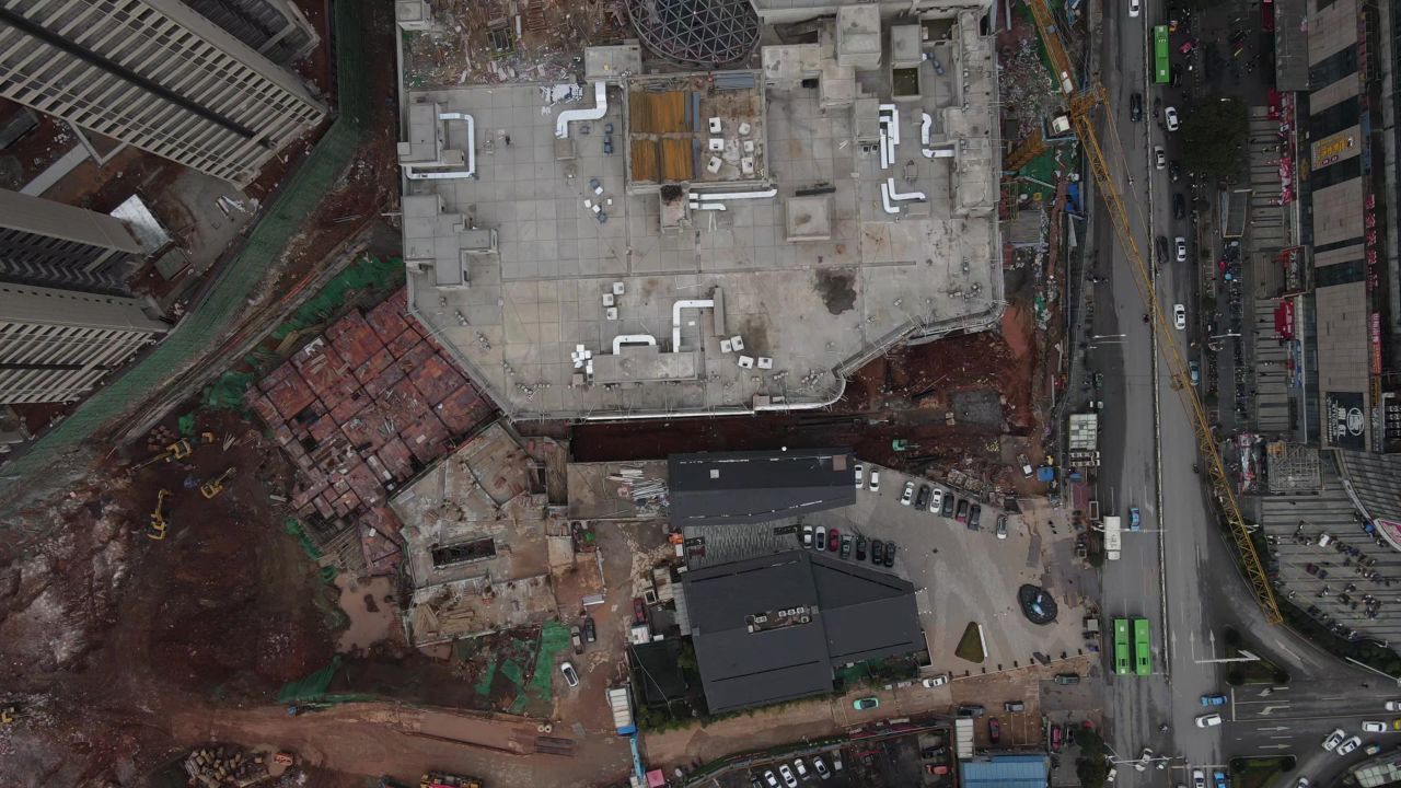 城市高楼建筑施工工地航拍 