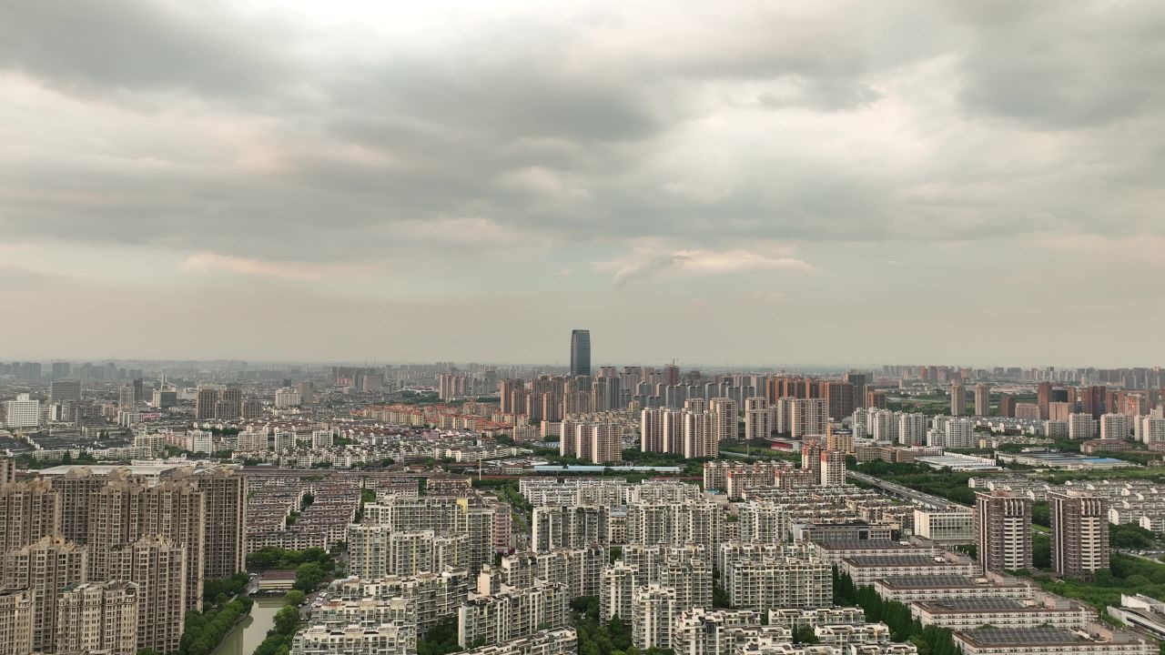 4K航拍昆山城市建筑风光大景 3