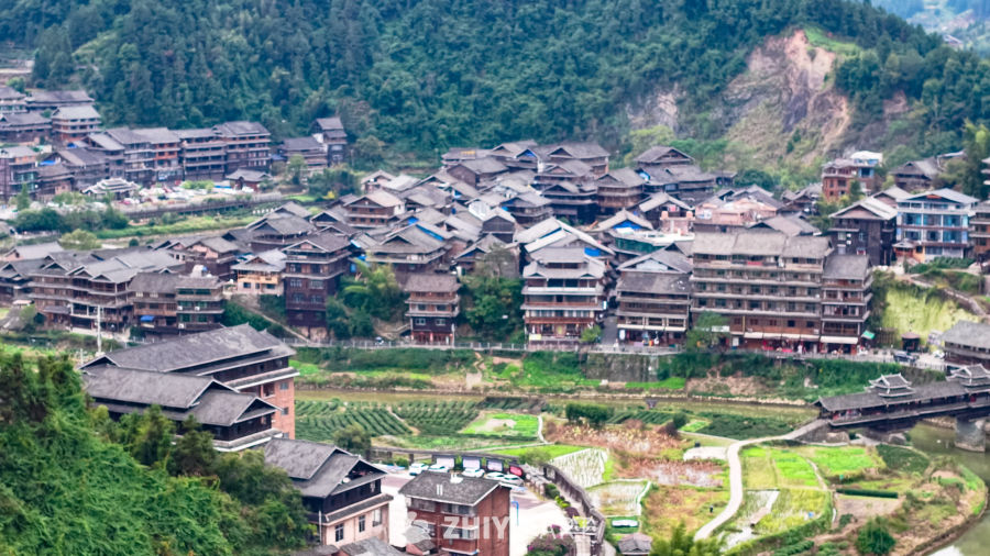 山水间的古村落