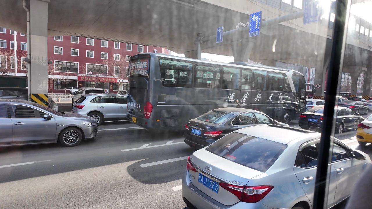 坐公交车 15