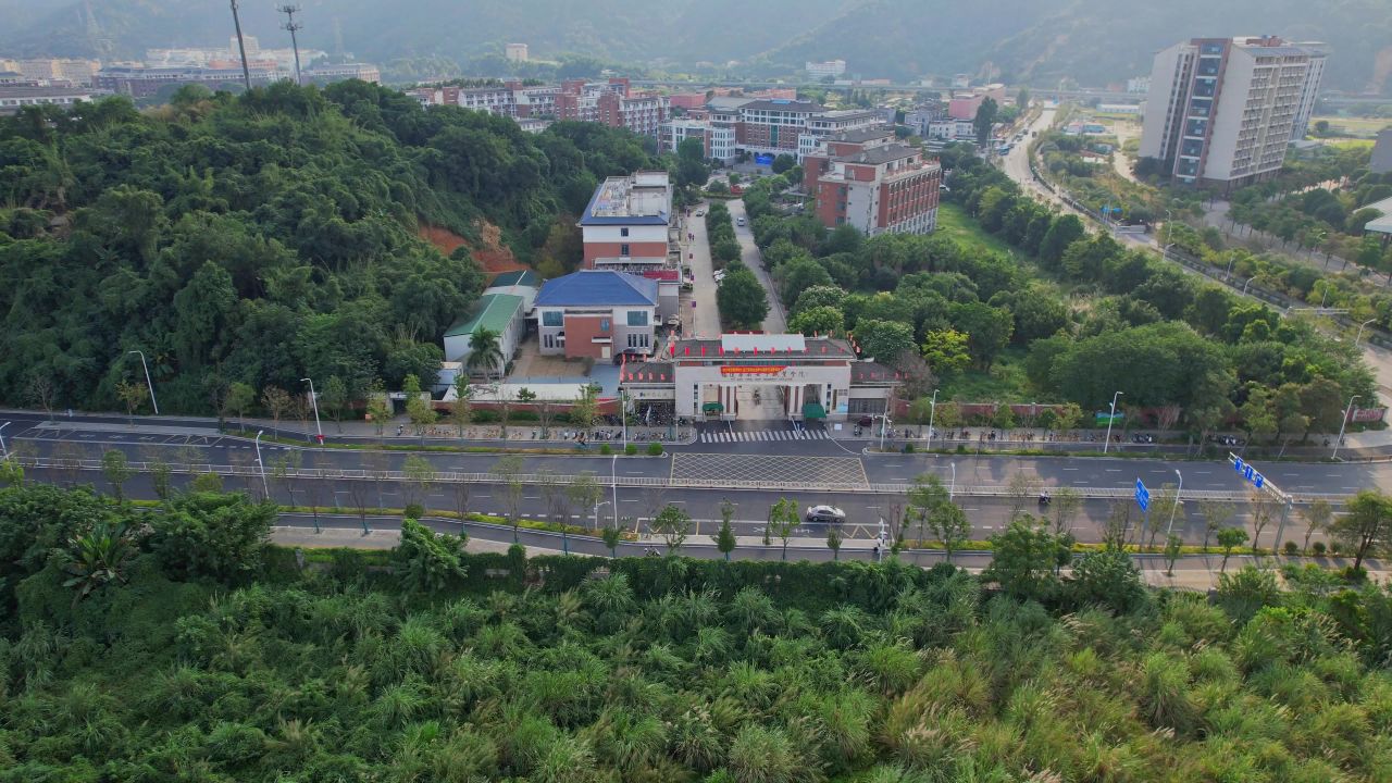 航拍福建华南女子学院