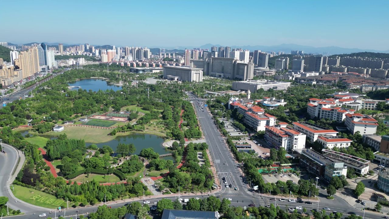  航拍江西宜春丰城广场