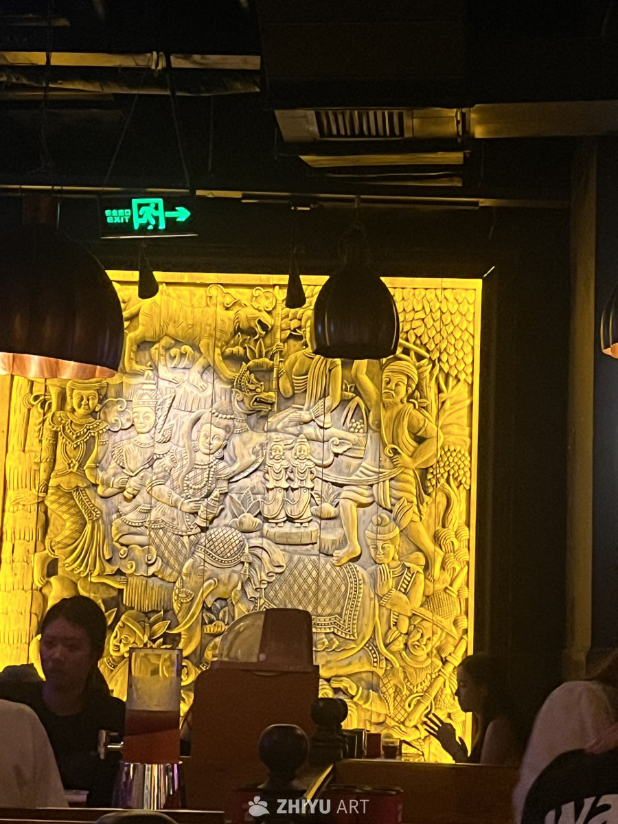 金色浮雕餐厅背景
