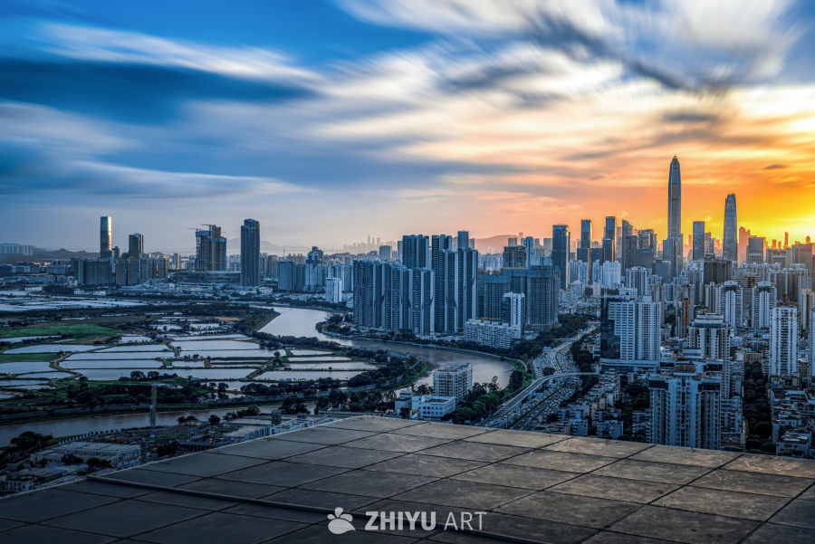 都市黄昏天际线