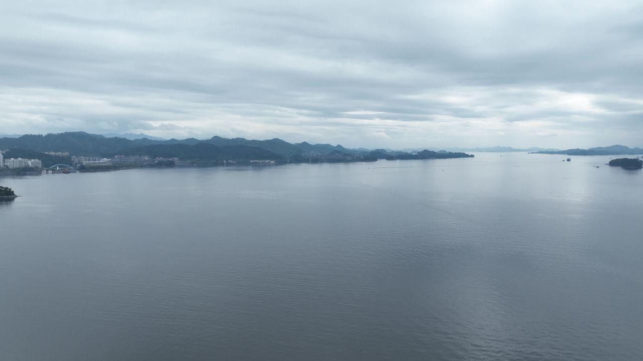 4K航拍浙江千岛湖风景区 1