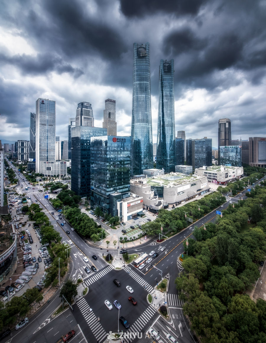 南昌双子塔十字路口