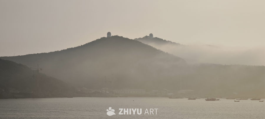 云雾山海间