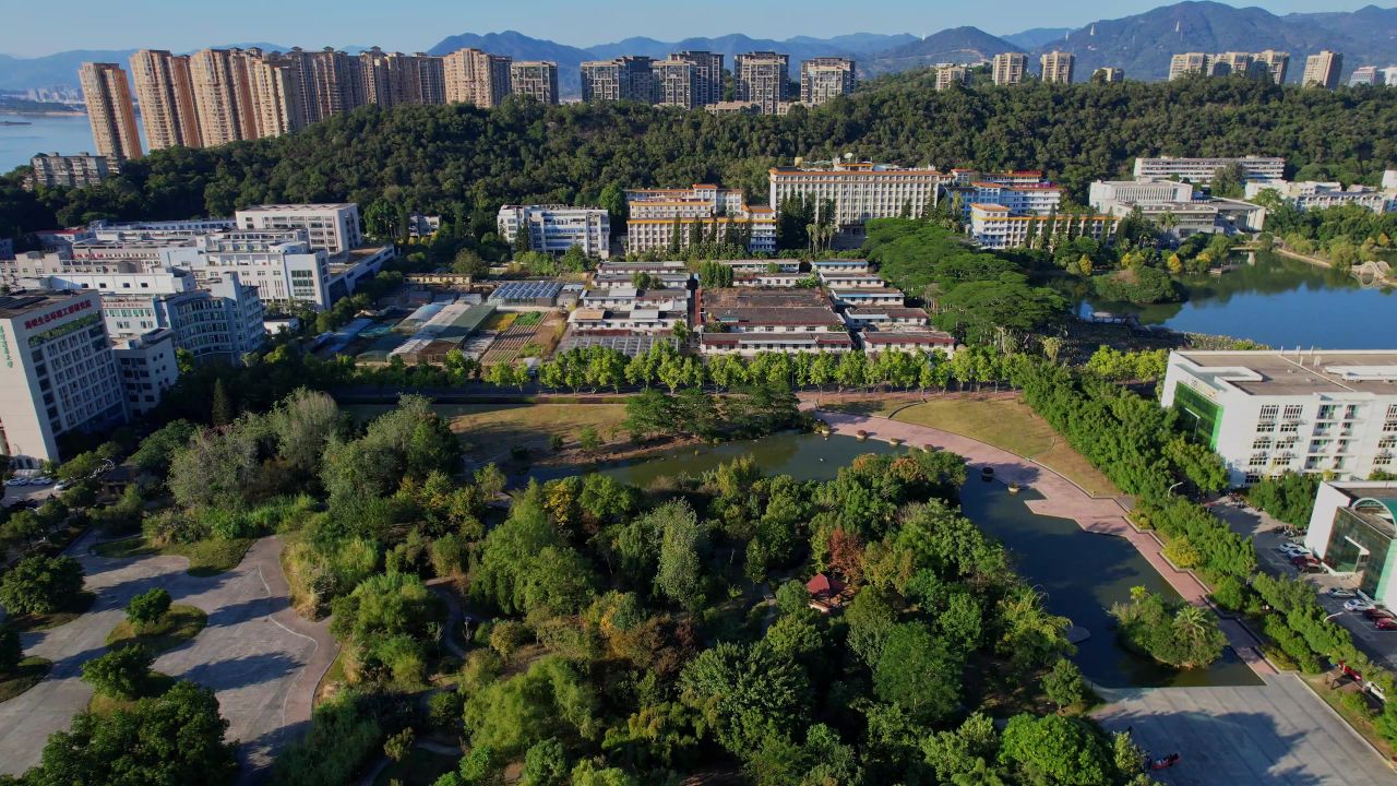 航拍福建农林大学景观