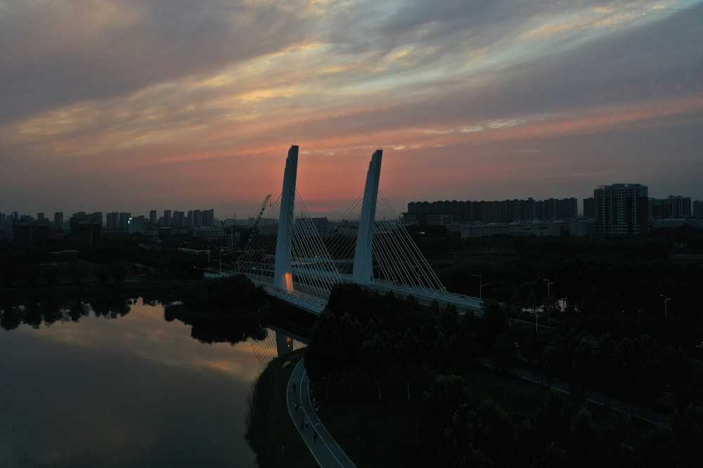 郑州龙子湖
