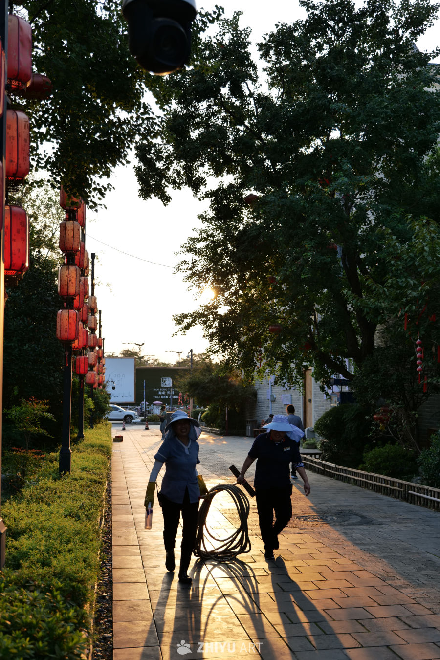 兴汉胜境景区一角 125