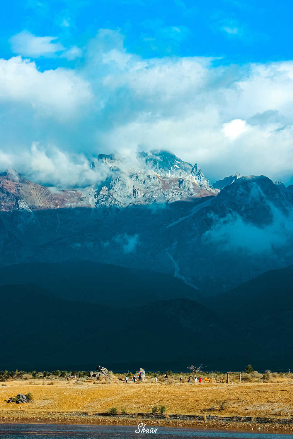 向山