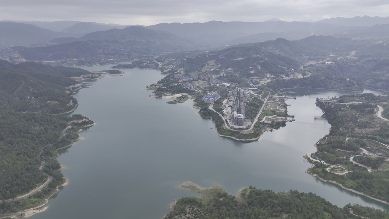 飞云湖水上巴士 42