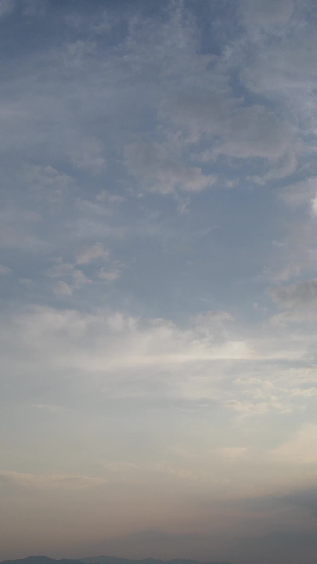 日落时分的天空