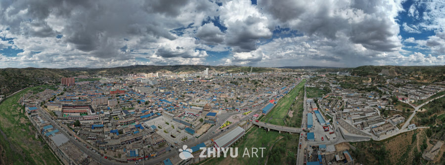 山西省偏关县城区全景图
