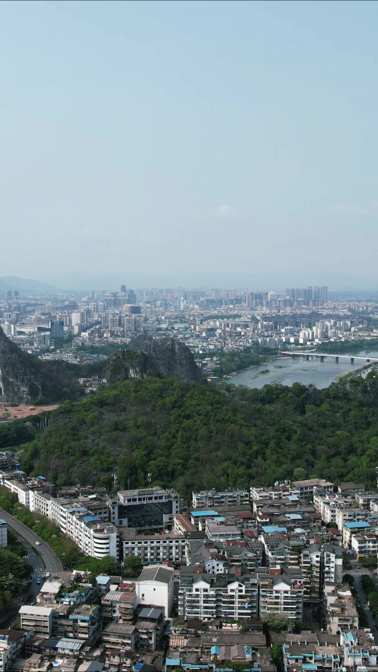 桂林城市风光竖屏航拍