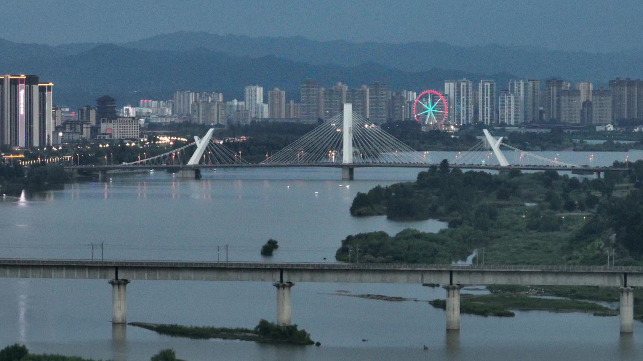 汉中龙岗大桥