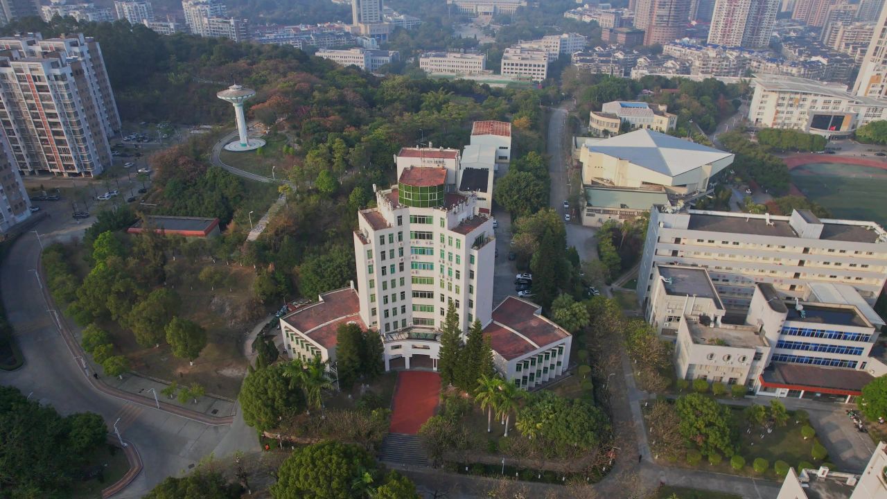 航拍福建莆田学院景观