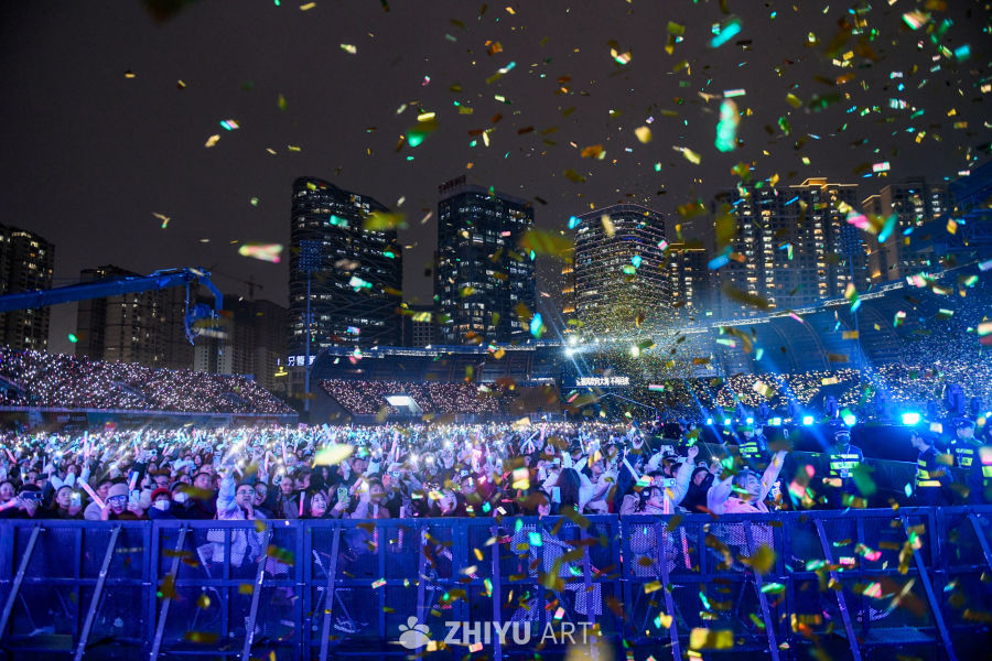 大型演会现场 7