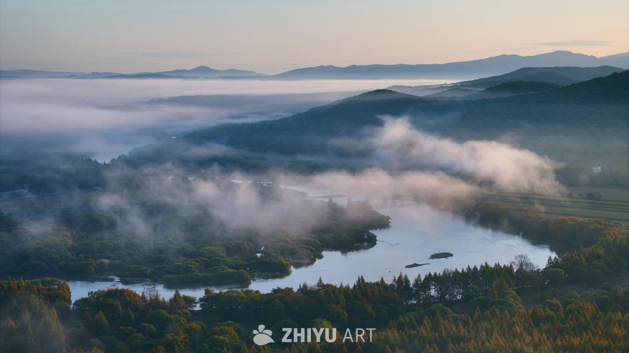 云漫江秋 山涧清幽