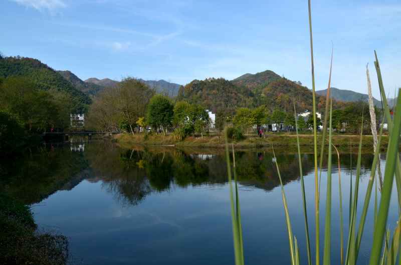 皖南川藏线 澄澈湖水 4