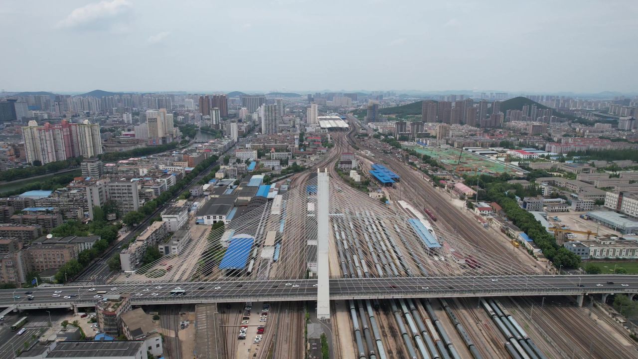 江苏徐州和平大桥地标建筑航拍