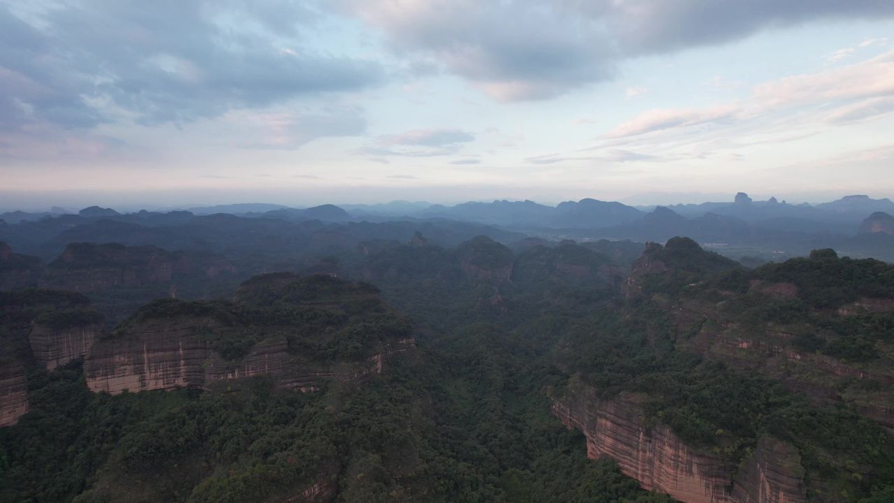 广东韶关丹霞山晚霞日落航拍