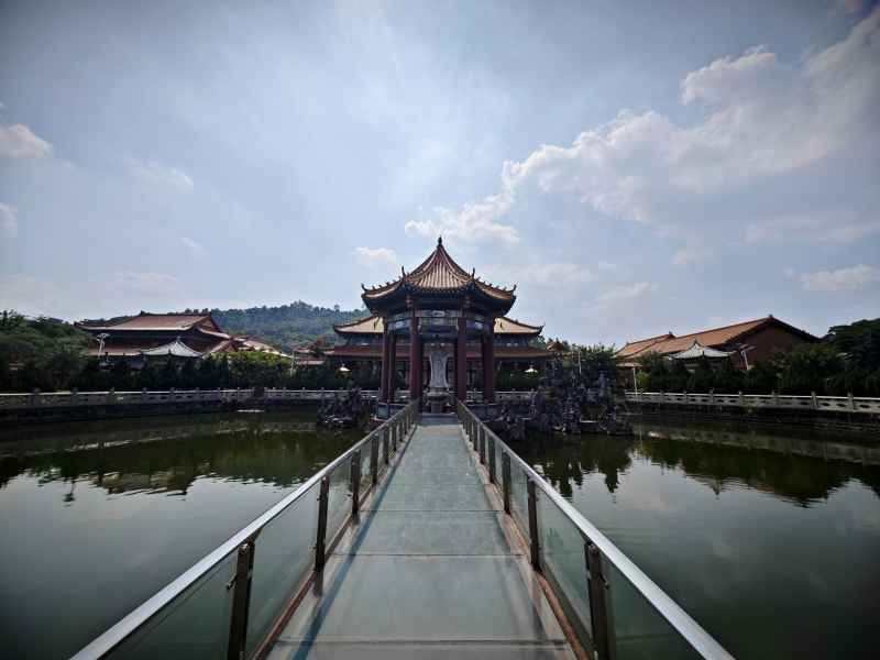 普宁龙华寺 5