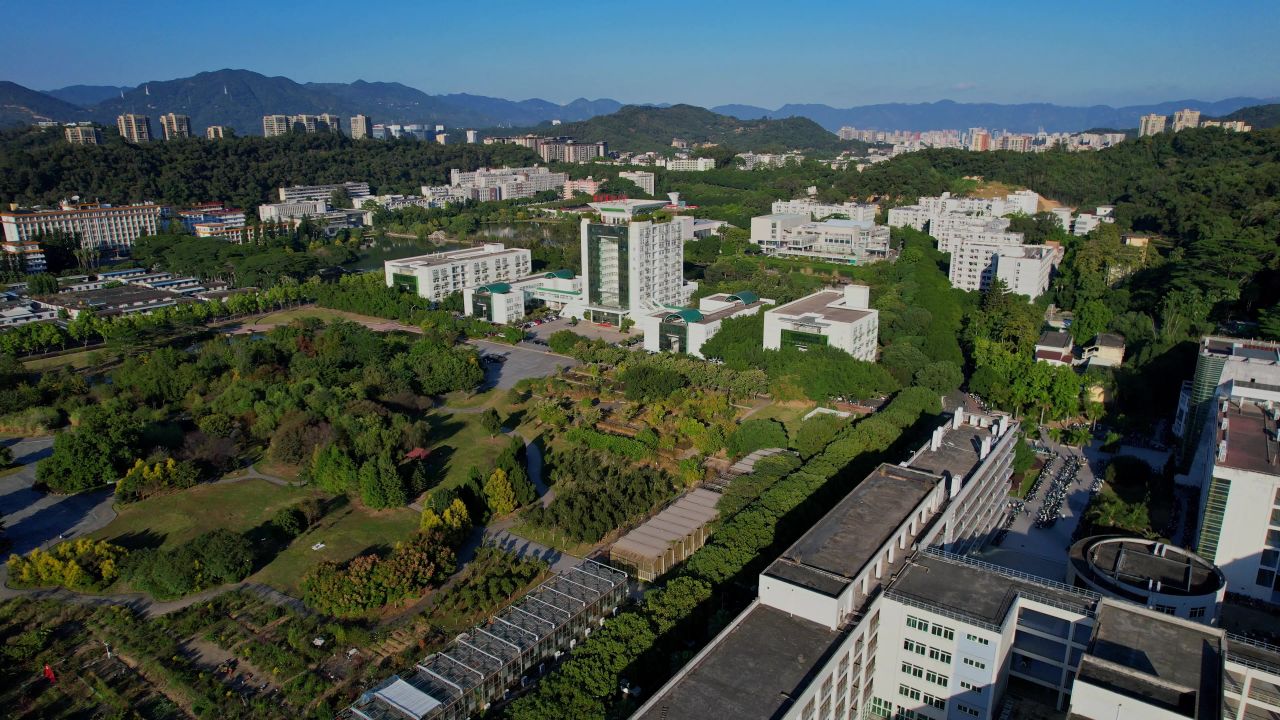 航拍福建农林大学景观
