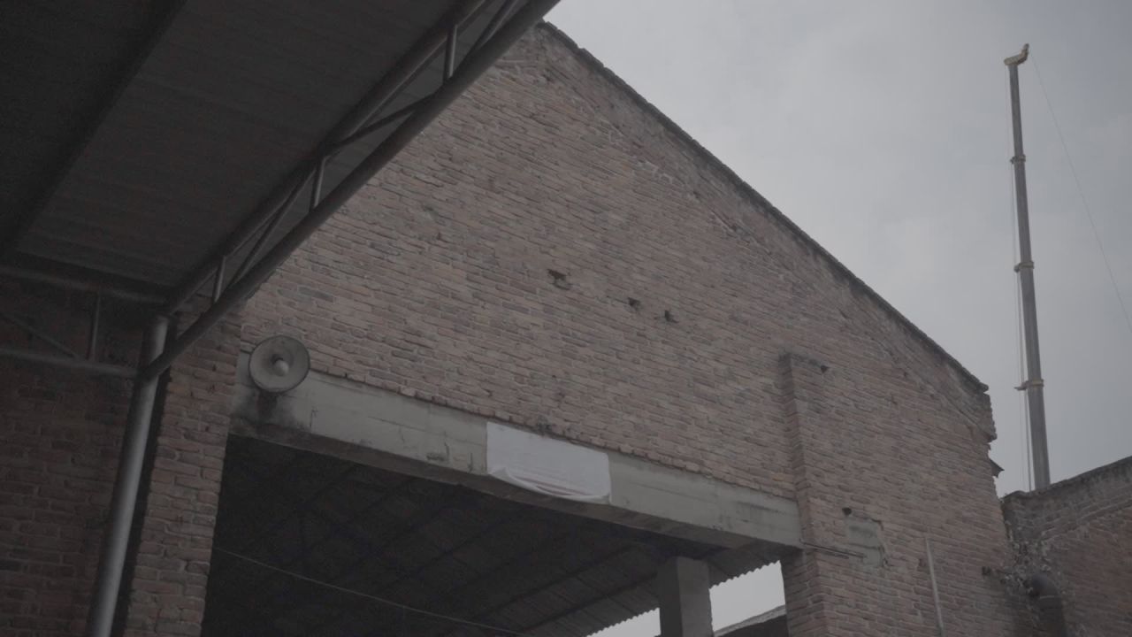 学校 25