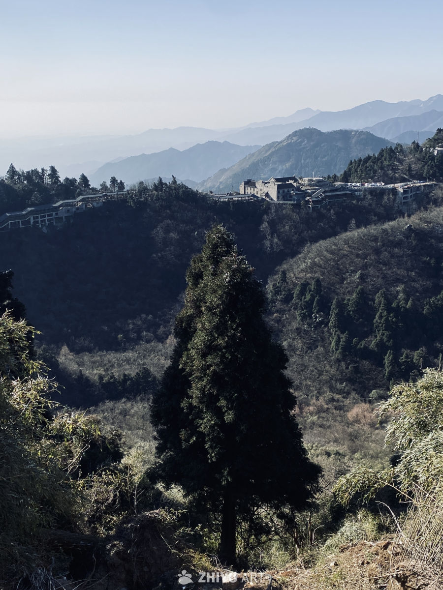 南岳