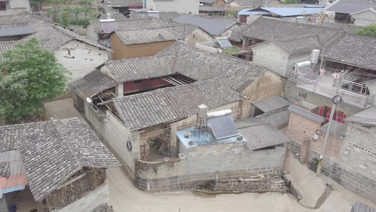 古村屋顶俯瞰