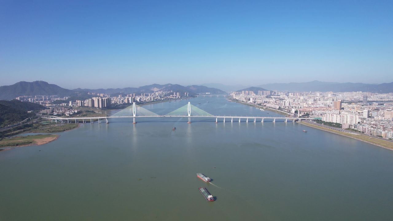 广东肇庆城市风光航拍 