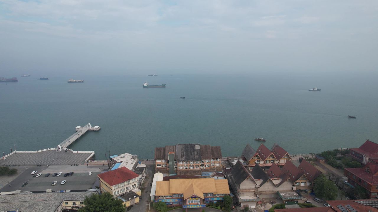  广西北海海边公寓度假村航拍