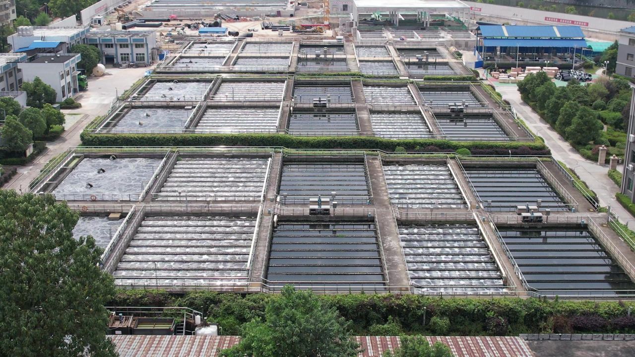城市污水处理厂污水过滤航拍