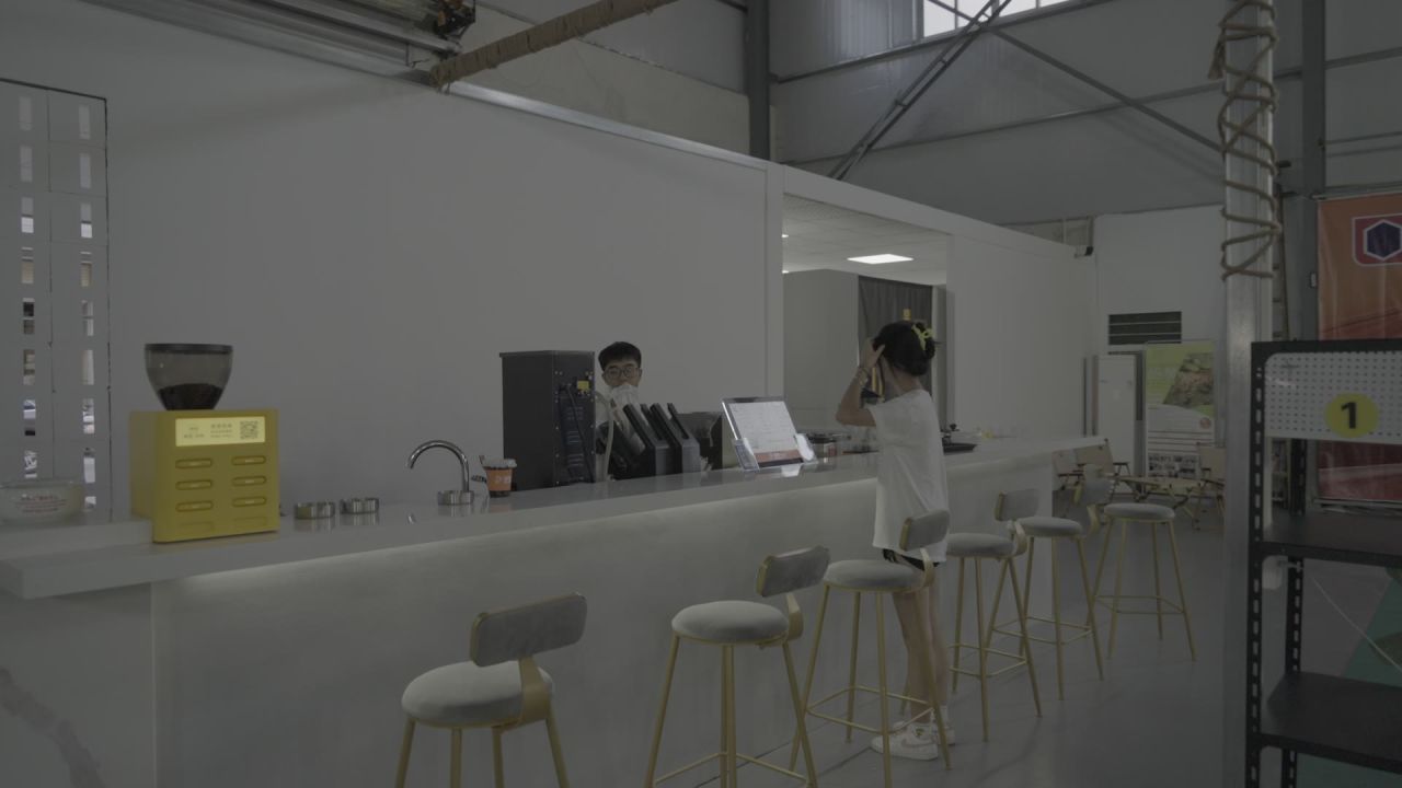 羽毛球馆精彩瞬间