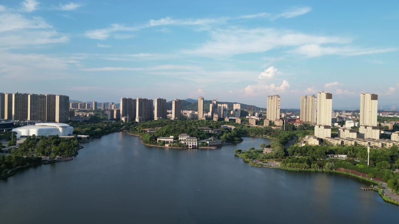  航拍江西萍乡玉湖湿地公园