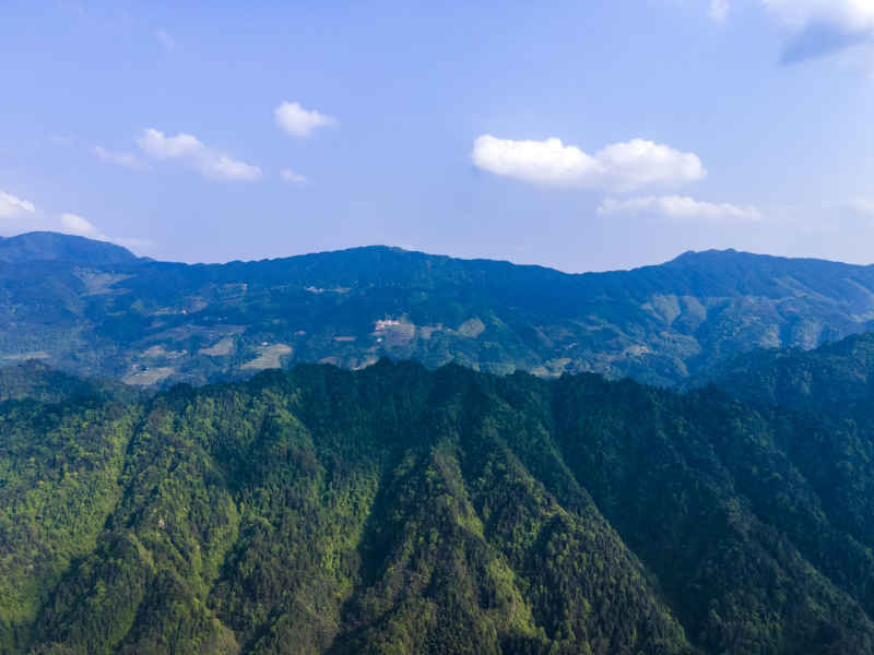 美丽乡村田园山川丘陵天门山航拍摄影图
