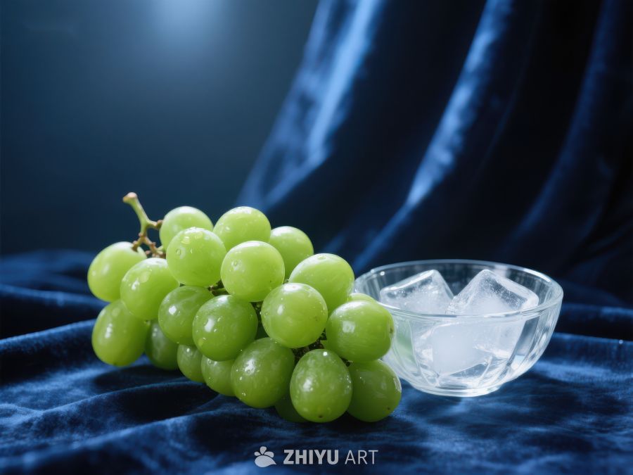 青葡萄与冰块的静物组合 430