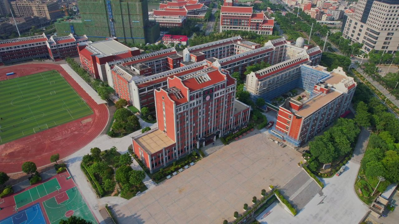 航拍厦门灌口中学 3