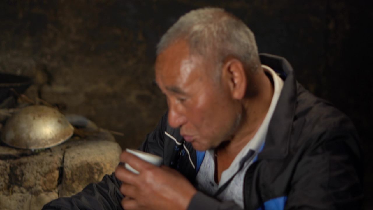 土罐茶品茶